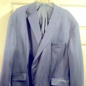 Very nice navy blue material for a suit